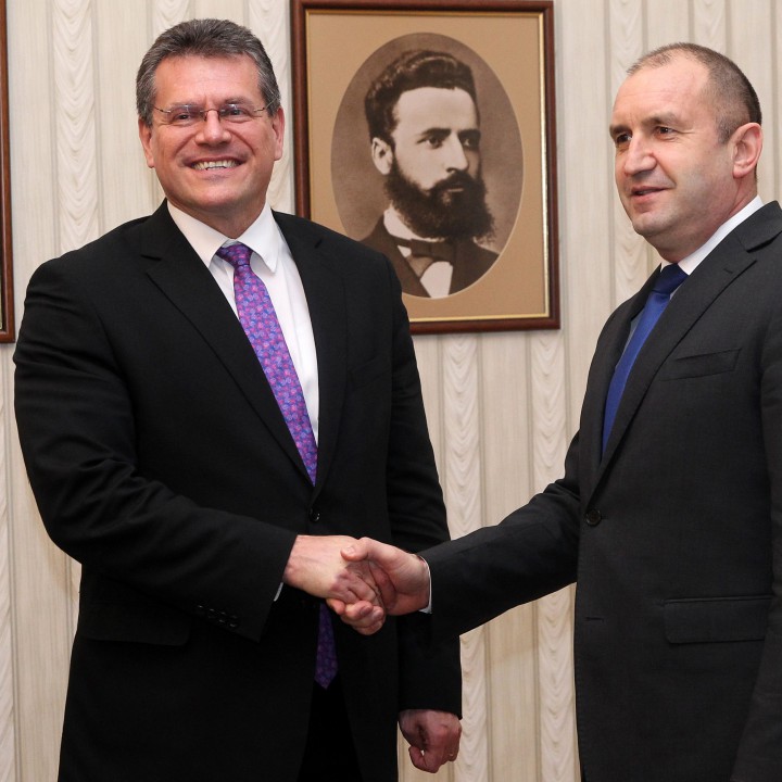 Марош Шефчович и Румен Радев се обявиха за реална диверсификация на доставките на газ