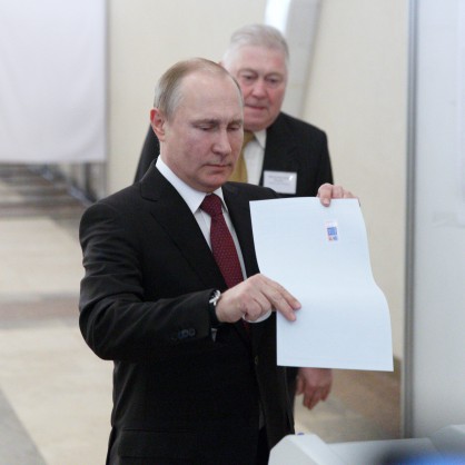 Устройва ме всеки резултат, ако победя, заяви Путин при упражняване на своя вот