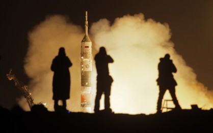 Ракета ”Союз-ФГ” с пилотиран кораб ”Союз МС-08” стартира към МКС от Байконур