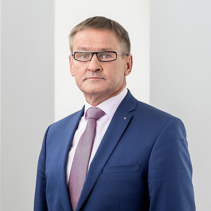 Министърът на държавната администрация на Естония Яак Ааб