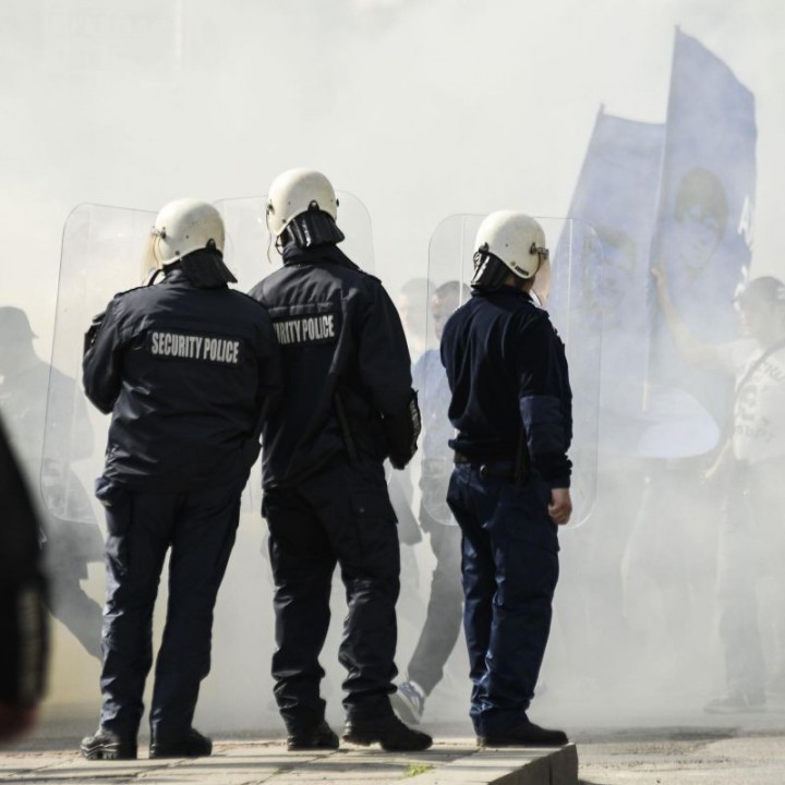 Полиция пази феновете на Левски преди Вечното дерби