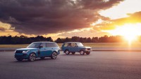 Land Rover отбелязва 50 години Range Rover