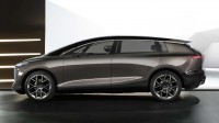 Audi представи автономен миниван на ток